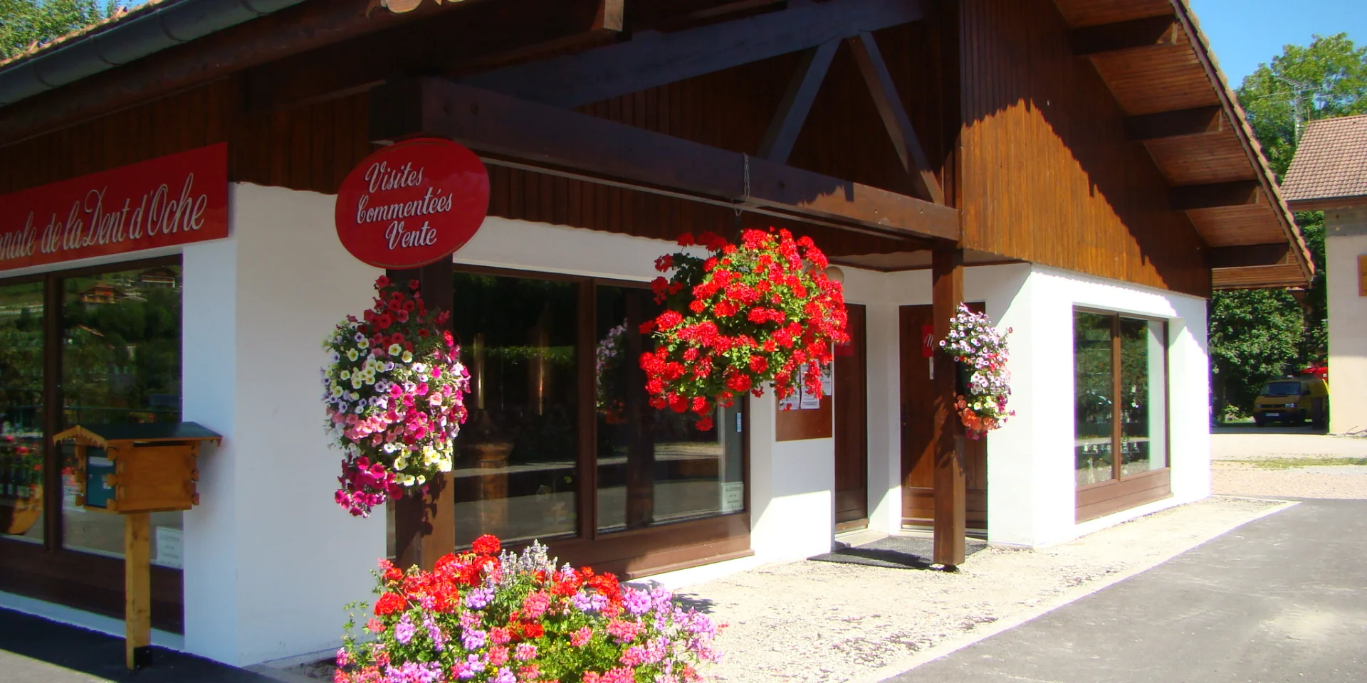 Distilleerderij Bernex