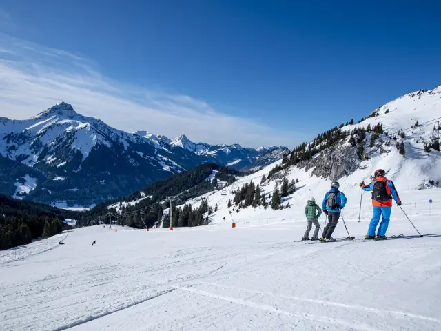 Chapelle d'Abondance : Le domaine skiable de La Braitaz. Haute-Savoie, 21 janvier 2020.