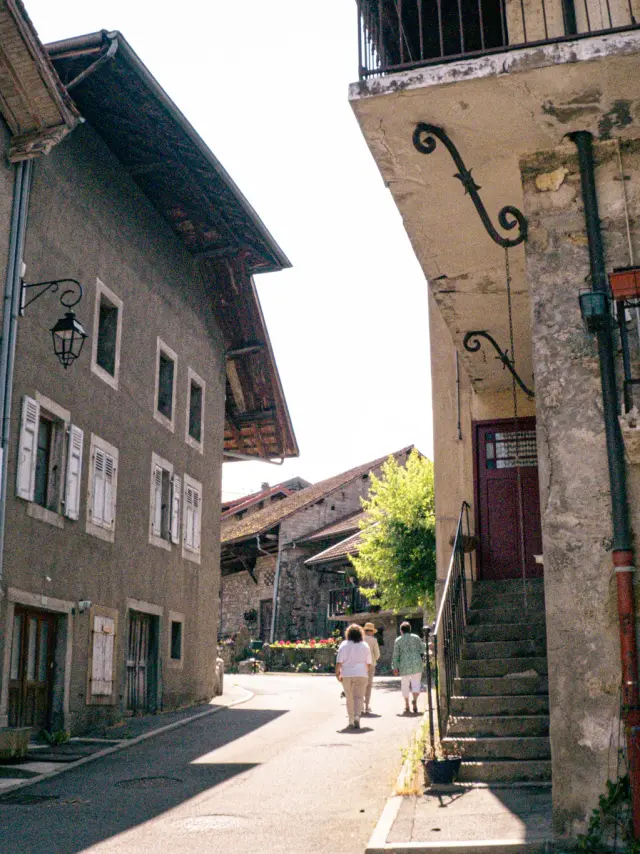 Larringes 170724 Marie El Hajal 07