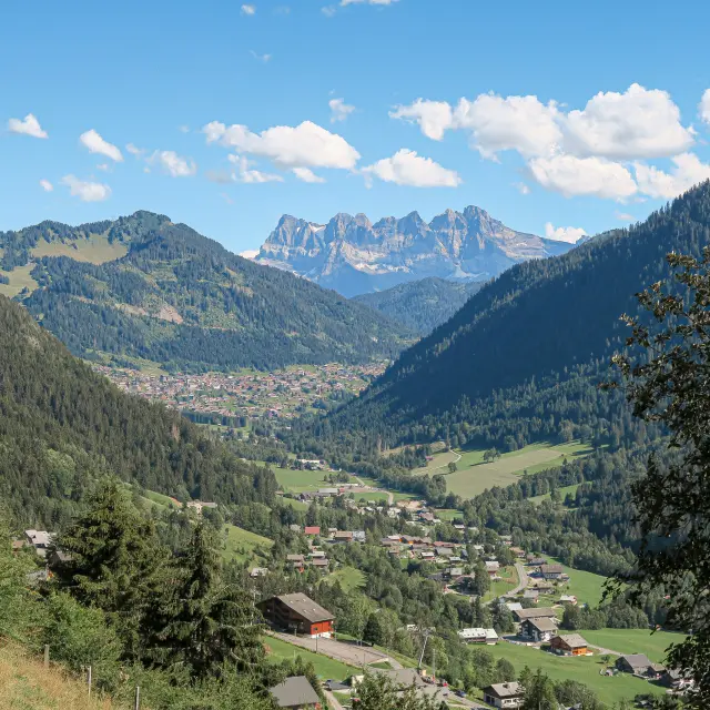 Vue Depuis Route Direction Parking Sevan Lachapelle Ete Mathildepruvot